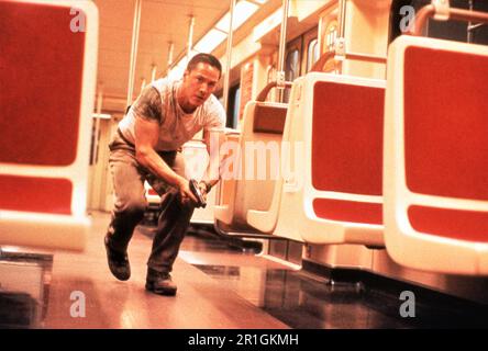 KEANU REEVES in SPEED 1994 Regisseur JAN De BONT Autor Graham Yost Kostümdesign Ellen Mirojnick Musik Mark Mancina The Mark Gordon Company / Twentieth Century Fox Stockfoto