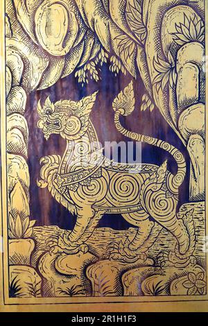 Traditionelle thailändische Kunstmalerei im Vintage-Stil an der Tempeltür, thailändischer Stil mit vergoldetem schwarzem Lack ( Lai rot nam ). Stockfoto