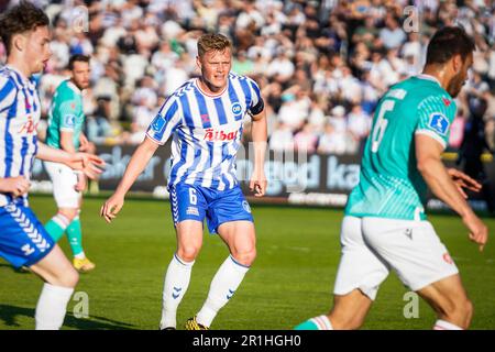 Odense, Dänemark. 12., Mai 2023. Jeppe Tverskov (6) von GEBH, gesehen während des Superliga-Spiels zwischen Odense Boldklub und Aalborg Boldklub im Nature Energy Park in Odense 3F. (Foto: Gonzales Photo - Kent Rasmussen). Stockfoto