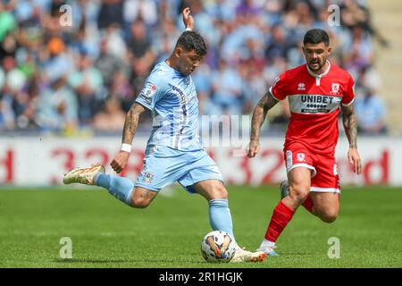 Coventry, Großbritannien. 14. Mai 2023. Gustavo Hamer #38 von Coventry City spielt den Ball während des Sky Bet Championship Play-Off-Spiels Coventry City vs Middlesbrough in der Coventry Building Society Arena, Coventry, Großbritannien, 14. Mai 2023 (Foto von Gareth Evans/News Images) in Coventry, Großbritannien, am 5./14. Mai 2023. (Foto: Gareth Evans/News Images/Sipa USA) Guthaben: SIPA USA/Alamy Live News Stockfoto