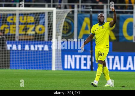 Mailand, Italien. 13. Mai 2023. Romelu Lukaku vom FC Internazionale reagiert während des Fußballspiels der Serie A 2022/23 zwischen dem FC Internazionale und US Sassuolo im Giuseppe Meazza Stadium. Endergebnis: Inter 4:2 Sassuolo. Kredit: SOPA Images Limited/Alamy Live News Stockfoto