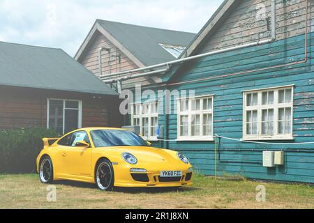 Porsche gt 911, Sportwagen, Automobilfotografie, Turbo, deutscher Sportwagen, HIG Performance Car, 911, 913, 918, Automobil, Rennwagen, deutsches Auto, Stockfoto