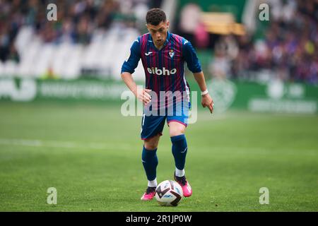 Yanis Rahmani von SD Eibar in Aktion während des Spiels der La Liga Smartbank zwischen Real Racing Club und SD Eibar im El Sardinero Stadium am 14. Mai 2023 in Sa Stockfoto