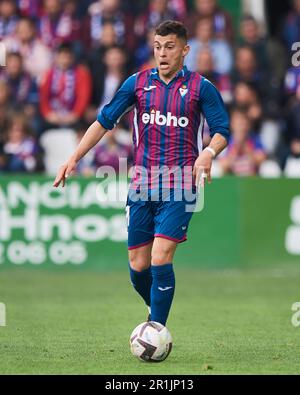 Yanis Rahmani von SD Eibar in Aktion während des Spiels der La Liga Smartbank zwischen Real Racing Club und SD Eibar im El Sardinero Stadium am 14. Mai 2023 in Sa Stockfoto