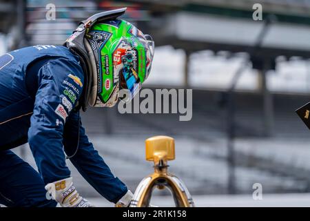 Indianapolis, USA. 13. Mai 2023. DER INDYCAR-Fahrer CONOR DALY (20) aus Noblesville, Indiana, bereitet sich auf das Rennen um den GMR Grand Prix auf dem Indianapolis Motor Speedway in Indianapolis IN Indianapolis vor. (Kreditbild: © Walter G. Arce Sr./ZUMA Press Wire) NUR REDAKTIONELLE VERWENDUNG! Nicht für den kommerziellen GEBRAUCH! Stockfoto