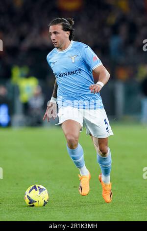 Rom, Italien. 12. Mai 2023. Luca Pellegrini von SS Lazio während des Spiels der Serie A zwischen Lazio und Lecce am 12. Mai 2023 im Stadio Olimpico, Rom, Italien. Kredit: Giuseppe Maffia/Alamy Live News Stockfoto