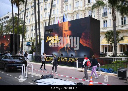 Cannes, Frankreich. 14. Mai 2023. Vorbereitung des Internationalen Filmfestivals 76. in Cannes, Palais des Festivals, La Croisette, in Cannes, Frankreich Am 14. Mai 2023. Foto: Lionel Urman/ABACAPRESS.COM Kredit: Abaca Press/Alamy Live News Stockfoto