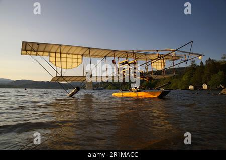 Lakes Flying Company Limited Waterbird Replica, Windermere, Cumbria, England, Stockfoto