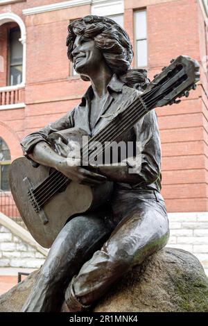 Tennessee Sevier County Courthouse Sevierville, Dolly Parton Statue, Stockfoto