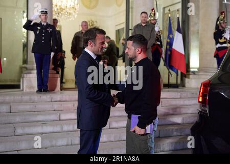 Präsident Volodymyr Zelenskyy trifft den französischen Präsidenten Emmanuel MACRON am 14. Mai 2023 in Paris. Besuch des ukrainischen Präsidenten in Frankreich. Foto: Präsidialamt der Ukraine Via Stockfoto