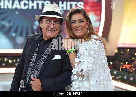 ARCHIVFOTO: AL BANO CARRISI wird am 20. Mai 2023 80 Jahre alt sein, Albano Carrisi, Al BANO (ITA) und Romina POWER, die schönsten Weihaftertshits mit Carmen Nebel, ZDF Benefit Gala am 5. Dezember 2018, Fernsehsendung, Musikshow, Unterhaltung. ? Stockfoto