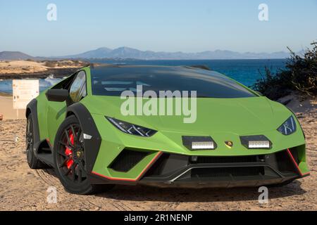 Lamborghini Huracan Sterrato. Lamborghini für Geländefahrten Stockfoto