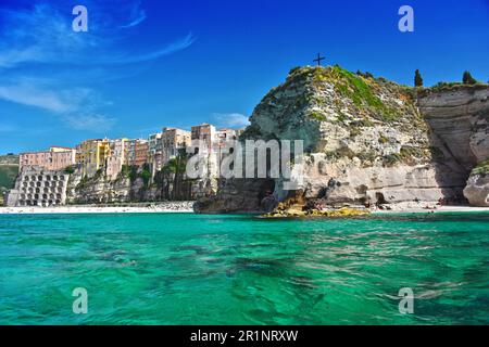 Die Stadt Tropea in der Provinz Vibo Valentia, Kalabrien, Italien Stockfoto