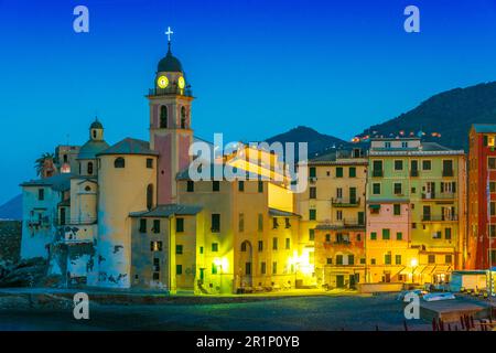 Der touristischen Ortschaft Camogli an der italienischen Riviera in der Metropolregion Stadt Genua, Ligurien, Italien Stockfoto