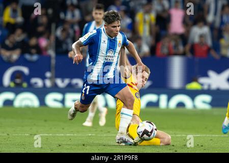 CORNELLA, SPANIEN - MAI 14: Nico Melamed von RCD Espanyol während des Spiels La Liga zwischen RCD Espanyol und dem FC Barcelona am 14. Mai 2023 im RCDE-Stadion in Cornella, Spanien Stockfoto