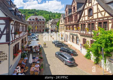 Oberwesel, Altstadt, Marktplatz, Rathaus, Restaurant, Fachwerkhäuser in Rheintal, Rheinland-Pfalz Stockfoto