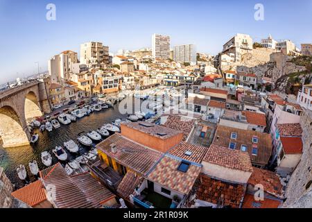 Fischaugenschuss von Vallon des Auffes, Marseille, Provence-Alpes-Cote d'Azur, Frankreich, Stockfoto