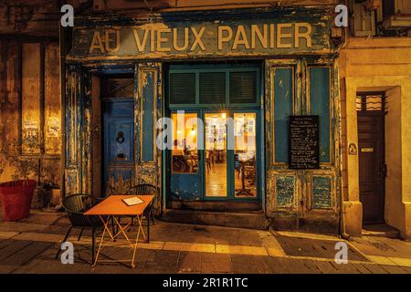 Restaurant im Viertel Le Panier, Marseille, Provence-Alpes-Cote d'Azur, Frankreich, Stockfoto