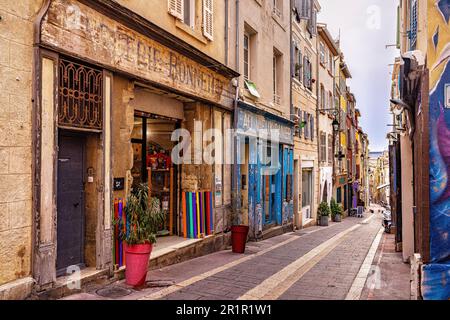 Allee im Viertel Le Panier, Marseille, Provence-Alpes-Cote d'Azur, Frankreich Stockfoto