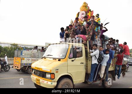 20. September 2015, Marina Beach, Chennai, Tamil Nadu, Ganesh Chaturti, Ganesh Visarjan Stockfoto