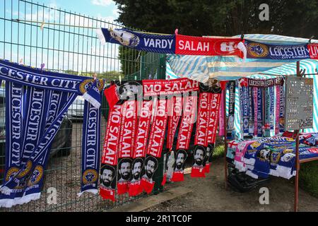 Leicester, Großbritannien. 15. Mai 2023. Stall Selling Match Memorabilia ahead the Premier League match Leicester City vs Liverpool at King Power Stadium, Leicester, Großbritannien, 15. May 2023 (Photo by Gareth Evans/News Images) in Leicester, Großbritannien, 5.15.2023. (Foto: Gareth Evans/News Images/Sipa USA) Guthaben: SIPA USA/Alamy Live News Stockfoto