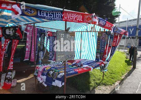 Leicester, Großbritannien. 15. Mai 2023. Stall Selling Match Memorabilia ahead the Premier League match Leicester City vs Liverpool at King Power Stadium, Leicester, Großbritannien, 15. May 2023 (Photo by Gareth Evans/News Images) in Leicester, Großbritannien, 5.15.2023. (Foto: Gareth Evans/News Images/Sipa USA) Guthaben: SIPA USA/Alamy Live News Stockfoto