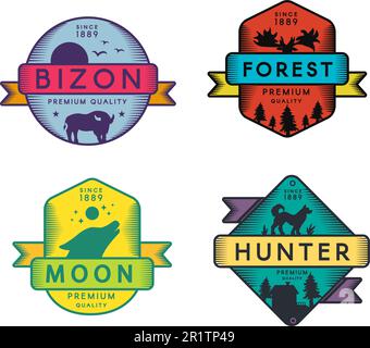 Logo von Wild Bizon and Hunter, Moon and Forest Set. Farbenfrohes Sortiment Markenzeichen Premium-Qualität. Heulende Silhouetten von Wolf und Hirsch, Hund und Büffel Stock Vektor