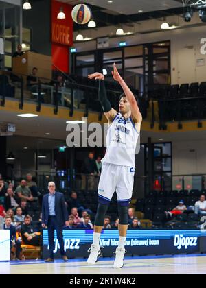 Zwolle, Niederlande. 15. Mai 2023. ZWOLLE, NIEDERLANDE - MAI 15: Duje Dukan von Landstede Hammers während des BNXT League-Spiels zwischen Landstede Hammers und RSW Liege Basket im Landstede Sportcentrum am 15. Mai 2023 in Zwolle, Niederlande (Foto von Albert ten Hove/Orange Pictures) Guthaben: Orange Pics BV/Alamy Live News Stockfoto