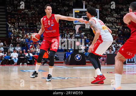 Mediolanum Forum, Assago (MI), Italien, 15. Mai 2023, A7j während der Playoff – EA7 Emporio Armani Milano gegen Carpegna Prosciutto Pesaro – Italienische Basketball-Serie A Championship Credit: Live Media Publishing Group/Alamy Live News Stockfoto