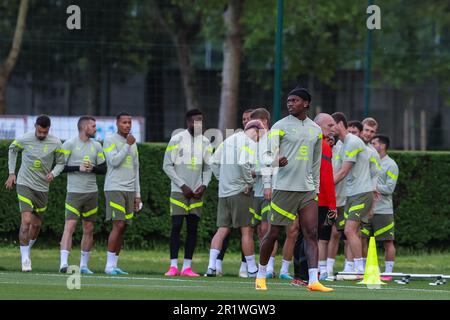 Mailand, Italien. 15. Mai 2023. Rafael Leao vom AC Milan blickt auf das AC Mailand Training im Milanello Sports Center vor dem Halbfinalspiel der UEFA Champions League auf der zweiten Etappe gegen den FC Internazionale im San Siro Stadium, Mailand, Italien am 15. Mai 2023 – Photo FCI/Fabrizio Carabelli Credit: SOPA Images Limited/Alamy Live News Stockfoto