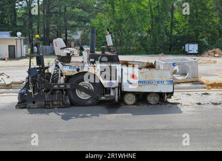 Asphaltfertiger Road Tec RP150. Stockfoto