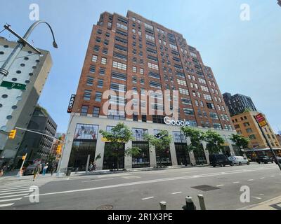 Nova York, Eua. 15. Mai 2023. (NEU) Fassade von Google Building in New York. 15. Mai 2023, New York, USA: Fassade des Google Building, auf der 111 8. Avenue, in New York. Credit : Leco Viana/Thenews2 (Credit Image: © Leco Viana/TheNEWS2 via ZUMA Press Wire) NUR REDAKTIONELLE VERWENDUNG! Nicht für den kommerziellen GEBRAUCH! Stockfoto