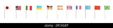 Zahnstocher mit Flaggen verschiedener Länder auf weißem Hintergrund. Bannerdesign Stockfoto