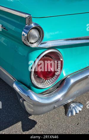 1950er Ford Fairlane 500 Galaxie Skyliner Details Stockfoto