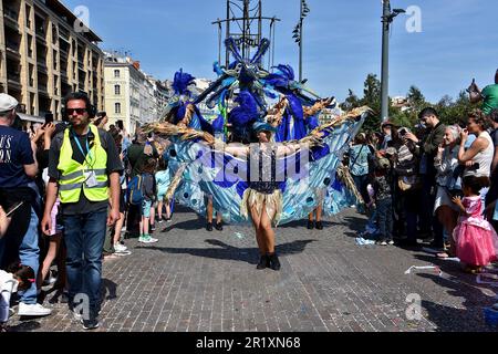 Marseille, Frankreich. 6. Mai 2023. Ein dekorativer Streitwagen ist während des Karnevals zu sehen. Die Parade des Karnevals in Marseille fand am 6. Mai im Alten Hafen von Marseille statt, wo Hunderte von Menschen sich versammeln, um das Ereignis zu erleben und zu genießen. (Credit Image: © Gerard Bottino/SOPA Images via ZUMA Press Wire) NUR REDAKTIONELLE VERWENDUNG! Nicht für den kommerziellen GEBRAUCH! Stockfoto