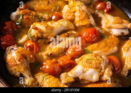 Gebratene Chicken Wings Tapa. Traditionelles Rezept in spanien. Stockfoto