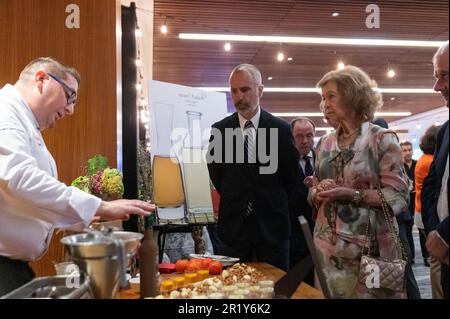 Houston, USA. 15. Mai 2023. Ihre königliche Hoheit Emeritus Königin Sofia von Spanien nimmt am Montag, den 15. Mai 2023, an der Spanienabenveranstaltung von Vocento im C. Baldwin Hotel in Houston, TX, Teil. Die Veranstaltung wird von Fachleuten der Gastronomiebranche veranstaltet, um sich untereinander auszutauschen und dabei zu helfen, Handelsverbindungen zwischen Spanien und Texas aufzubauen. (Foto: Jennifer Lake/SIPA USA) Guthaben: SIPA USA/Alamy Live News Stockfoto