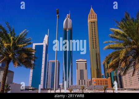 DUBAI, VEREINIGTE ARABISCHE EMIRATE - 6. FEBRUAR 2019: Architecture od Trade Centre 2 oder Dubai Financial Centre im Westen von Dubai, entlang Scheich Zayed Stockfoto