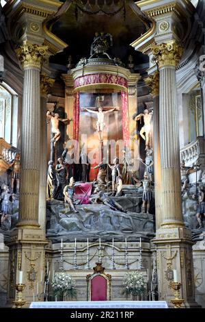 Fotografie im Bom Jesus do Monte, Braga, Portugal, einem religiösen Rückzugsort mit neoklassizistischer Kirche und bewaldeten Gärten am Hügel. Ein Zufluchtsort in Tenoes, außerhalb der Stadt Braga, im Norden Portugals, sein Name bedeutet guter Jesus des Berges. Stockfoto