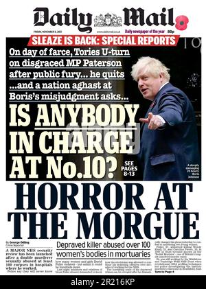 Auf der Titelseite von "Evening Standard" (englische Zeitung) wird über schäbige Anschuldigungen gegen Boris Johnson berichtet Stockfoto