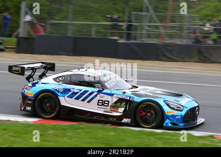 Timur Boguslavskiy - AKKODIS ASP Team - fährt Mercedes-AMG GT3 Nummer 88 beim GT World Challenge Europe Sprint Cup 2023 bei Brands Hatch im Mai 20 Stockfoto