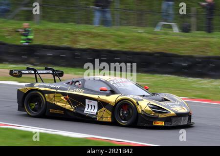 Christian Klien – JP Motorsport – McLaren 720S GT3 EVO Nummer 111 beim GT World Challenge Europe Sprint Cup 2023 bei Brands Hatch im Mai 202 Stockfoto