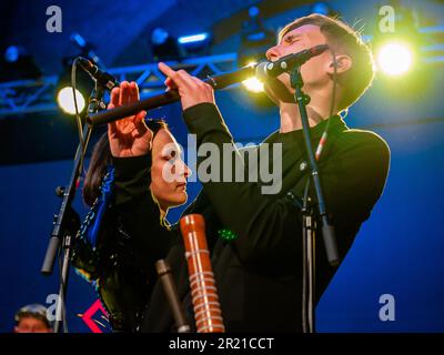 Breda, Niederlande. 15. Mai 2023. Kateryna Pavlenko, Singer der ukrainischen Band „GO A“, tritt während des Konzerns auf, das die Band den ukrainischen Studenten an der Universität Breda am 15. Mai 2023 kostenlos gab. (Foto: Romy Arroyo Fernandez/NurPhoto) Kredit: NurPhoto SRL/Alamy Live News Stockfoto