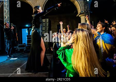 Breda, Niederlande. 15. Mai 2023. Kateryna Pavlenko, Singer der ukrainischen Band „GO A“, tritt während des Konzerns auf, das die Band den ukrainischen Studenten an der Universität Breda am 15. Mai 2023 kostenlos gab. (Foto: Romy Arroyo Fernandez/NurPhoto) Kredit: NurPhoto SRL/Alamy Live News Stockfoto