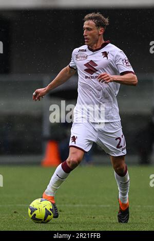 Verona, Italien. 14. Mai 2023. Bentegodi Stadium, 14.05.23 Mergim Vojvoda (27 Turin FC) während des Spiels der Serie A zwischen Hellas Verona und dem Turin FC im Bentegodi Stadium in Verona, Italia Soccer (Cristiano Mazzi/SPP) Kredit: SPP Sport Press Photo. Alamy Live News Stockfoto