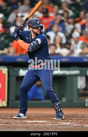 Der Houston Astros Center Fielder Chas McCormick (20) schlägt im vierten Inning während des MLB-Spiels zwischen den Chicago Cubs und den Houston Stockfoto