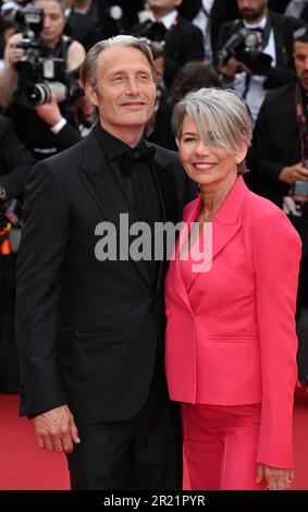 Mads Mikkelsen nimmt an der Premiere von Jeanne du Barry während des Filmfestivals von Cannes 76. in Cannes, Frankreich, Teil. Foto: Dienstag, 16. Mai 2023. Das Foto sollte lauten: Doug Peters/PA Wire Stockfoto