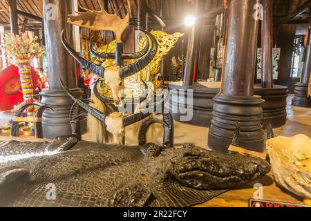 CHIANG RAI, THAILAND - 30. NOVEMBER 2019: Ausstellungen des Baan Dam Museum (Schwarzes Haus) in der Provinz Chiang Rai, Thailand Stockfoto