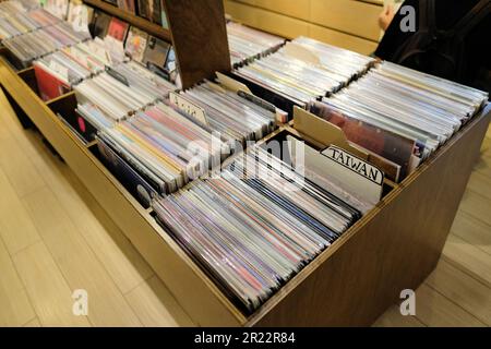 White Rabbit Records, ein unabhängiger Plattenladen, der Indie und alternative Musik auf Vinyl und cd verkauft, befindet sich im Da'an District, Taipei, Taiwan. Stockfoto