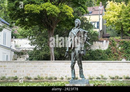 FRANKREICH. VAL-D'OISE (95). AUVERS-SUR-OISE. VAN GOGH-DENKMAL (STATUE OSSIP ZADKINE) Stockfoto